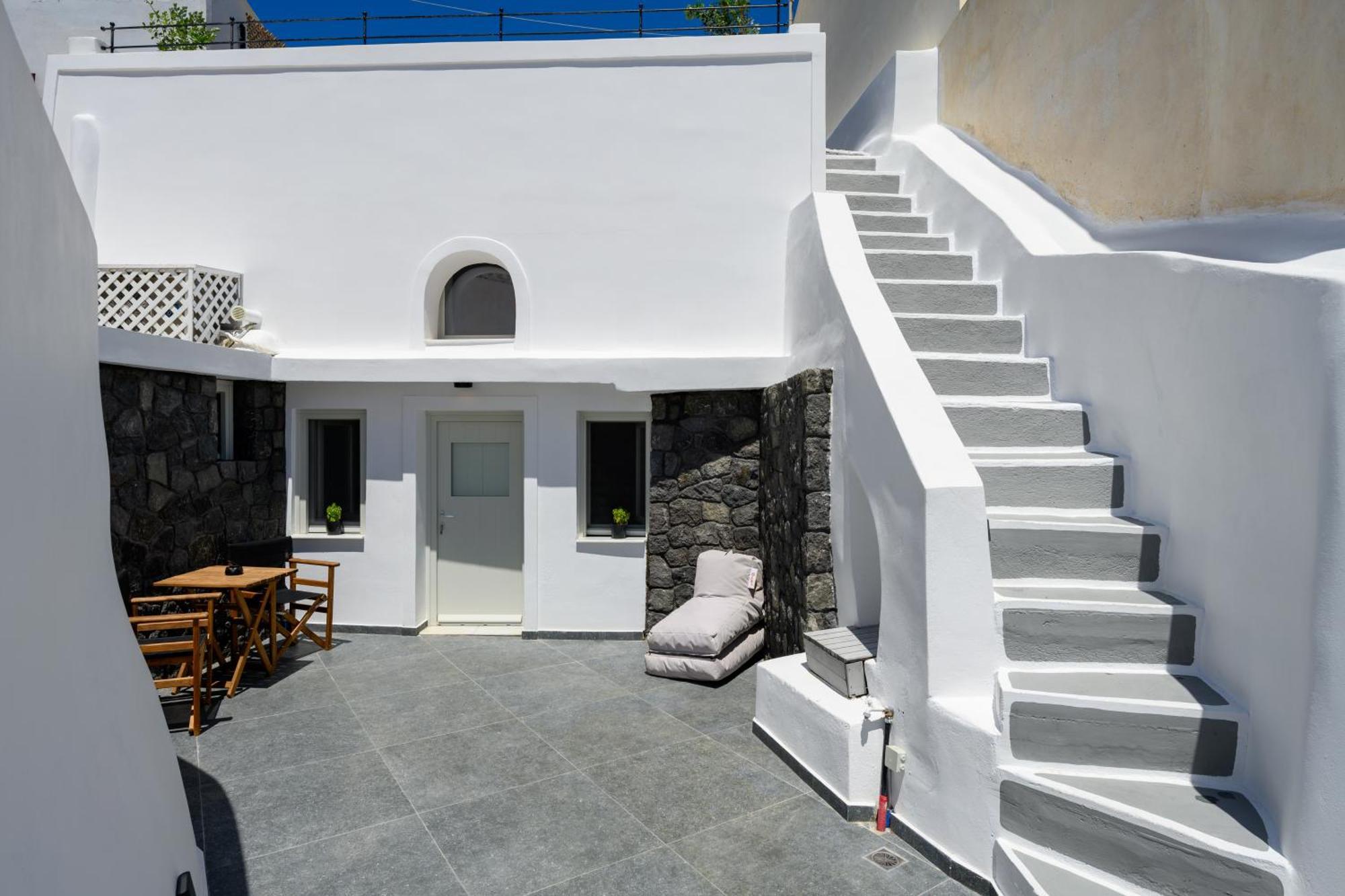 Angeleve Villa With Private Jacuzzi Φηρά Εξωτερικό φωτογραφία